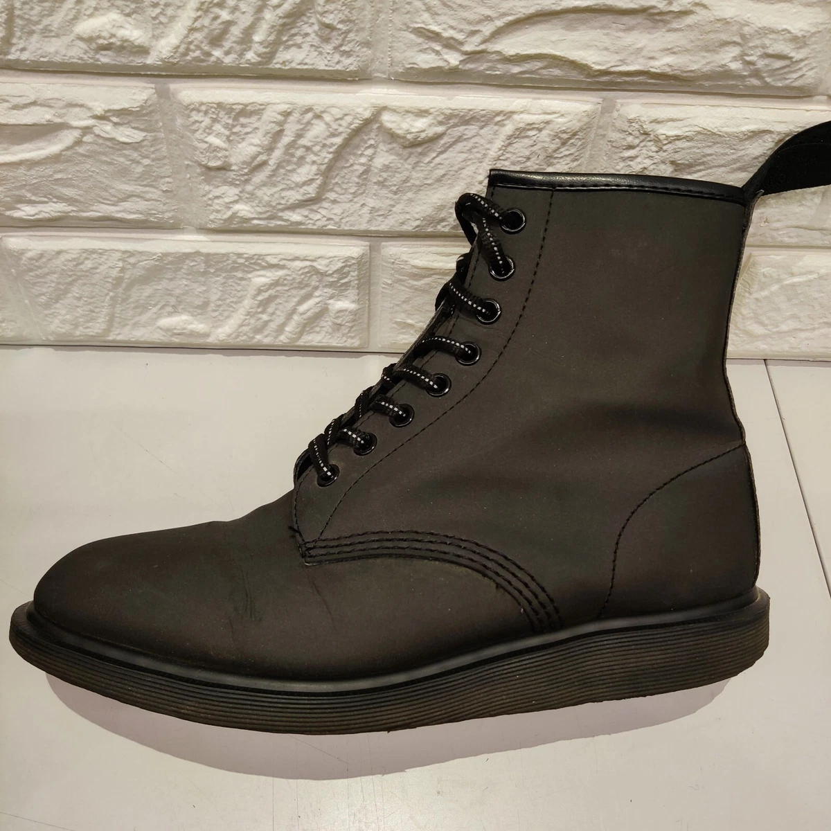 Whiton dr outlet martens