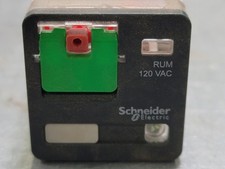 SCHNEIDER ELECTRIC RUMC22F7 10 Amp Power Relay