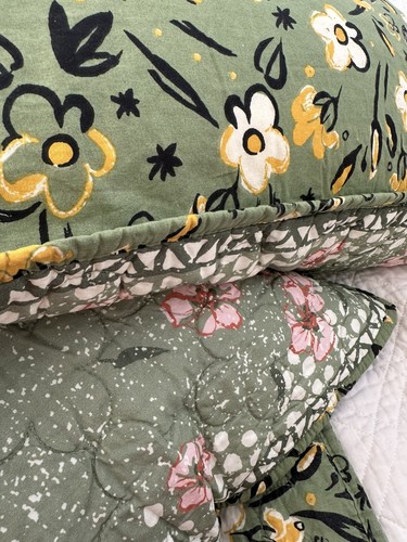 Studio D Anja Tiger Full/Queen Quilt Coverlet Shams Set 3 Pc Cotton Reversible - Picture 17 of 24