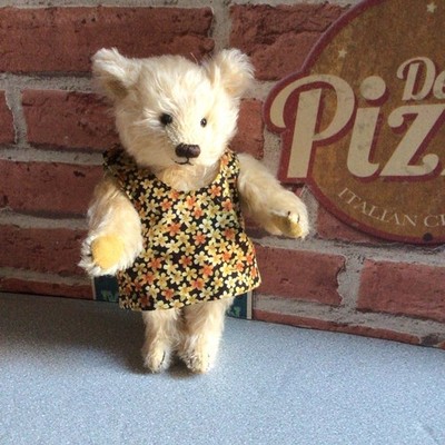 Wunderschönes kleines Teddy Mädchen von Gold Teddybären.