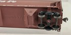 Accurail 2002- HO 3-Bay ACF Covered Hopper Santa Fe ATSF 314476 - RTR w/ box — photo 7