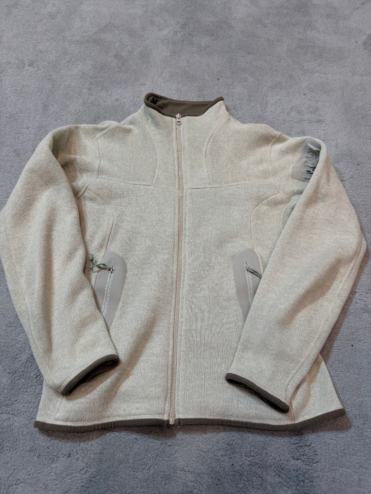 WOMEN'S ARC'TERYX COVERT CARDIGAN KNIT FLEECE HIKING TREKKING JACKET SIZE M