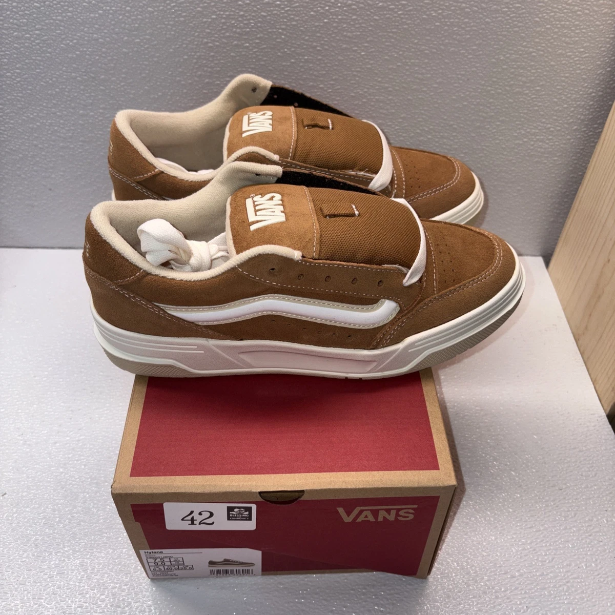 Vans Hylane Brown - VN000D1JBRO for sale | eBay