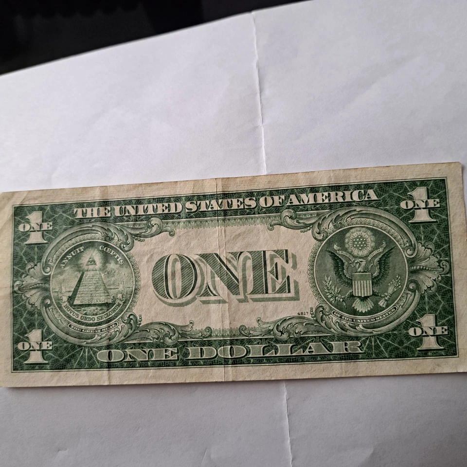 1935 D $1.00 Silver Certificate Bl;ue seal - Image 2 of 2