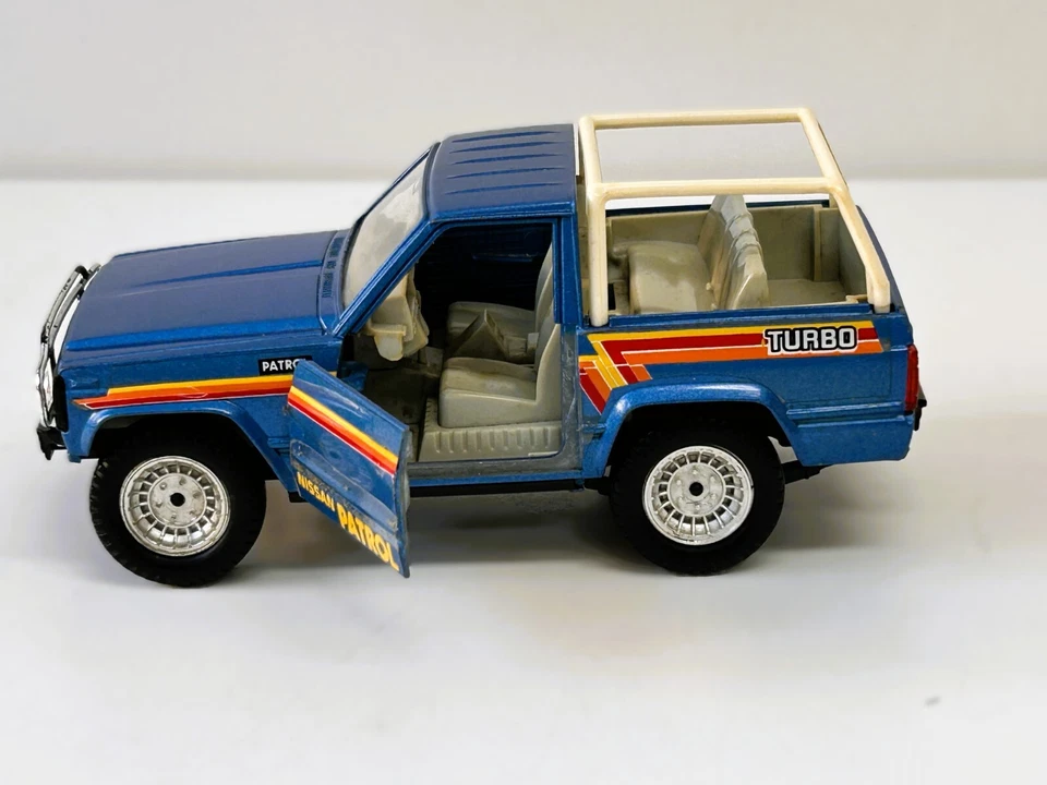 Nissan Patrol 1:25 5-79 Polistil Tonka Corp 02220 Made In Italy Senza Scatola - Immagine 2 di 4