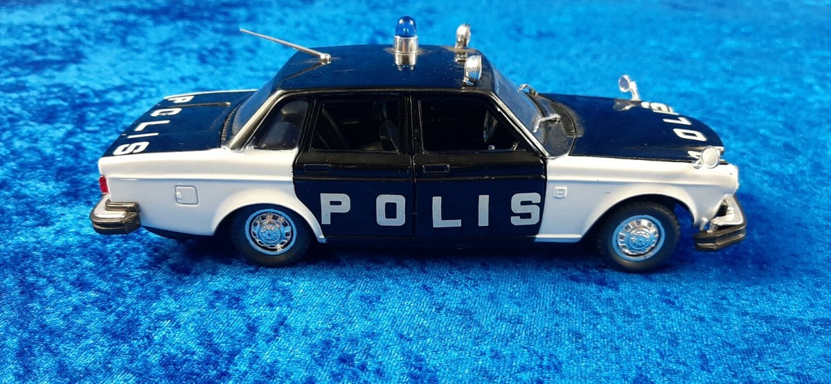 A 1970's boxed Polistil diecast Volvo 164E 1:25 scale
