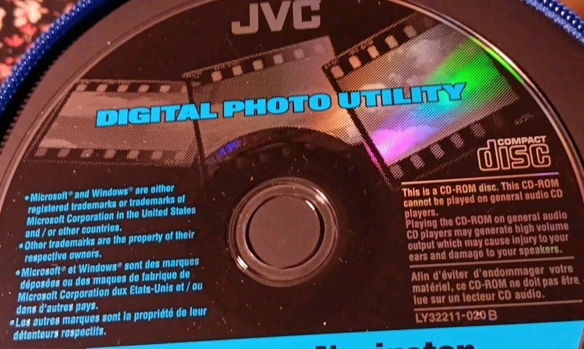 JVC Digital Photo Navigator V1.0 Windows / Mac NewSoft 2001 - Image 3 of 3