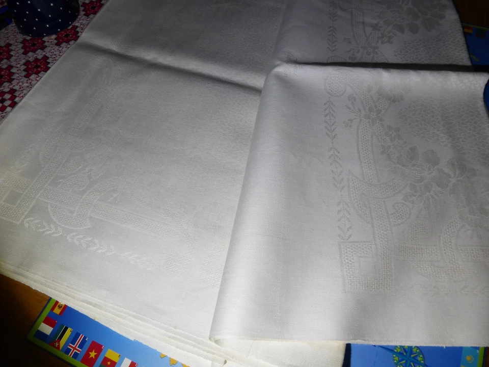 SERVICE DE TABLE ANCIEN NEUF CHOLET A OURLER LIN ET COTON 1950 - Photo 3/4