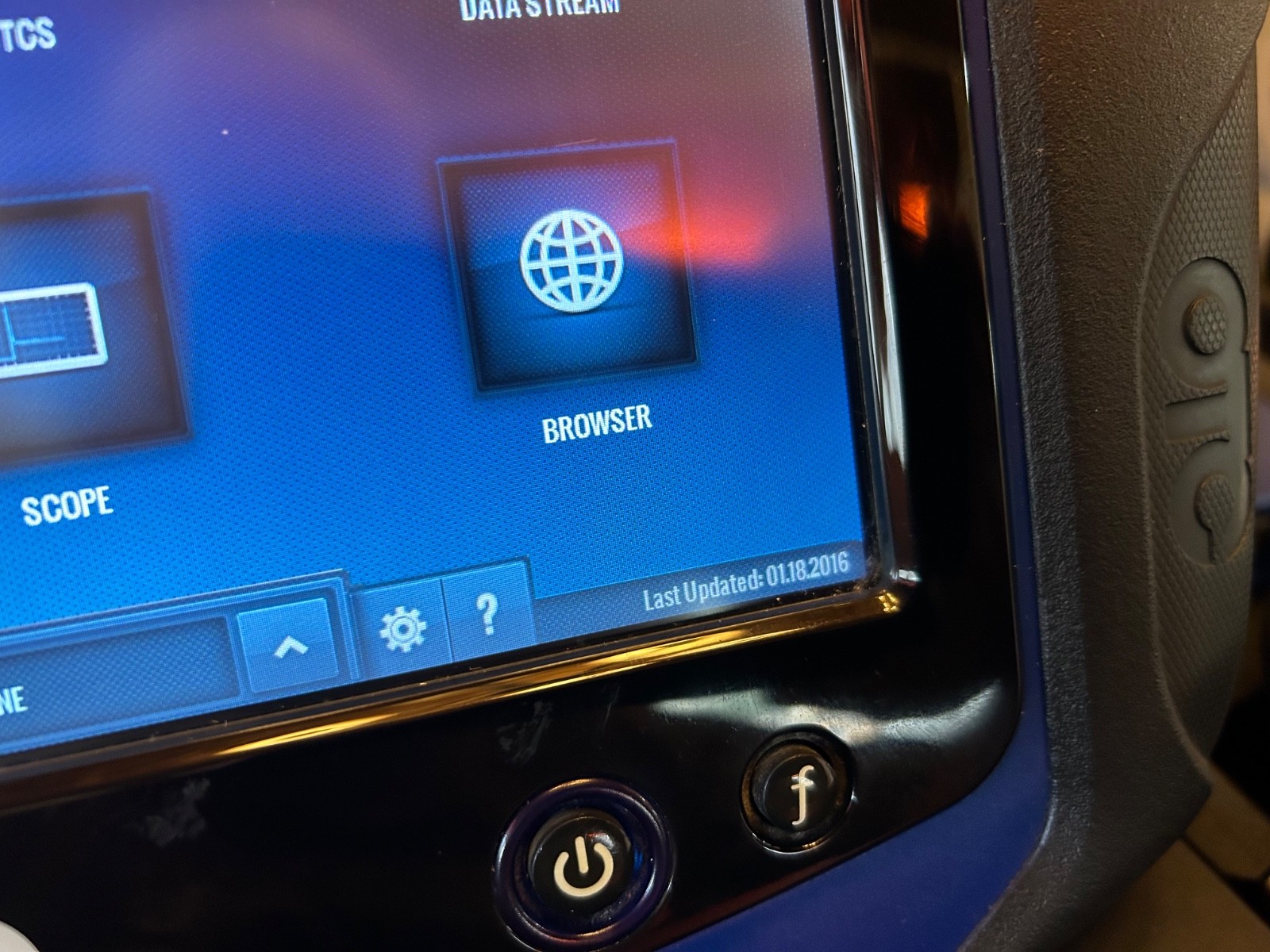 OTC GENISYS TOUCH OBD SCANNER 561301 .. UPDATED TO  2016 .. WORKING CONDITI