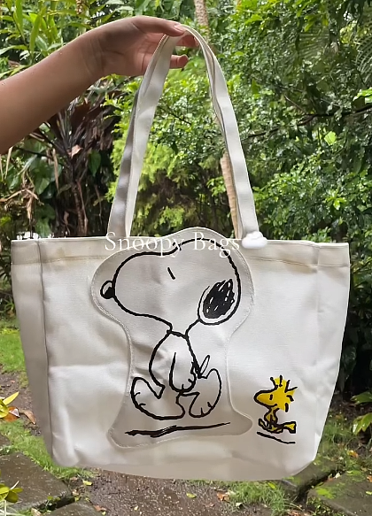 NEW Snoopy Canvas Shoulder Tote Bag – Cute Cartoon Large Student Gift