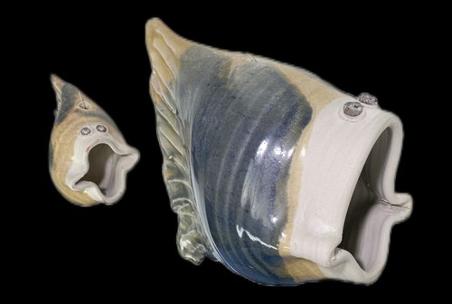 2 Studio Pottery Hanging Fish Puffy 3D Indoor Outdoor - Picture 3 of 12