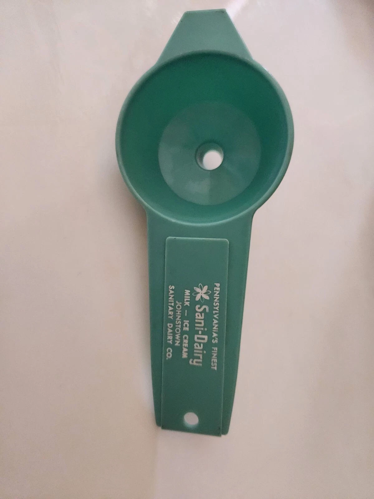 Johnstown, Pa. SANI DAIRY Egg Separator