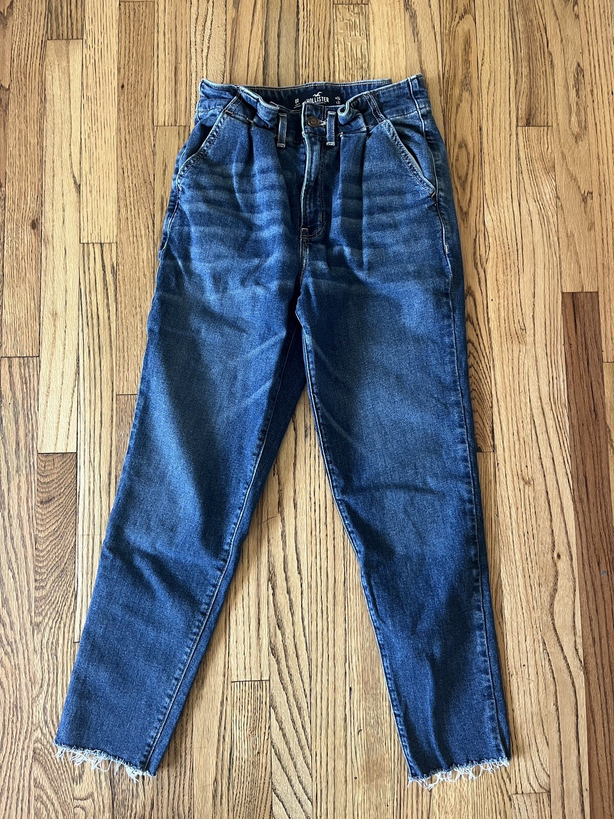 Hollister Ultra High Rise Mom Jeans Women's Size W24x L27 Blue-image