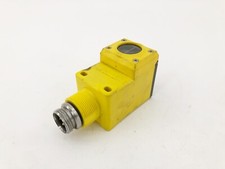 Banner Engineering Q45BW22CV4Q Photoelectric ...