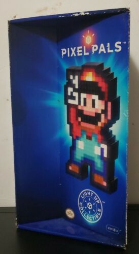 "PIXEL PALS LIGHT UP COLECCIONABLE"" PDP SUPER MARIO WORLD EN TIENDA EXHIBICIÓN/STANDEE" - Imagen 1 de 6