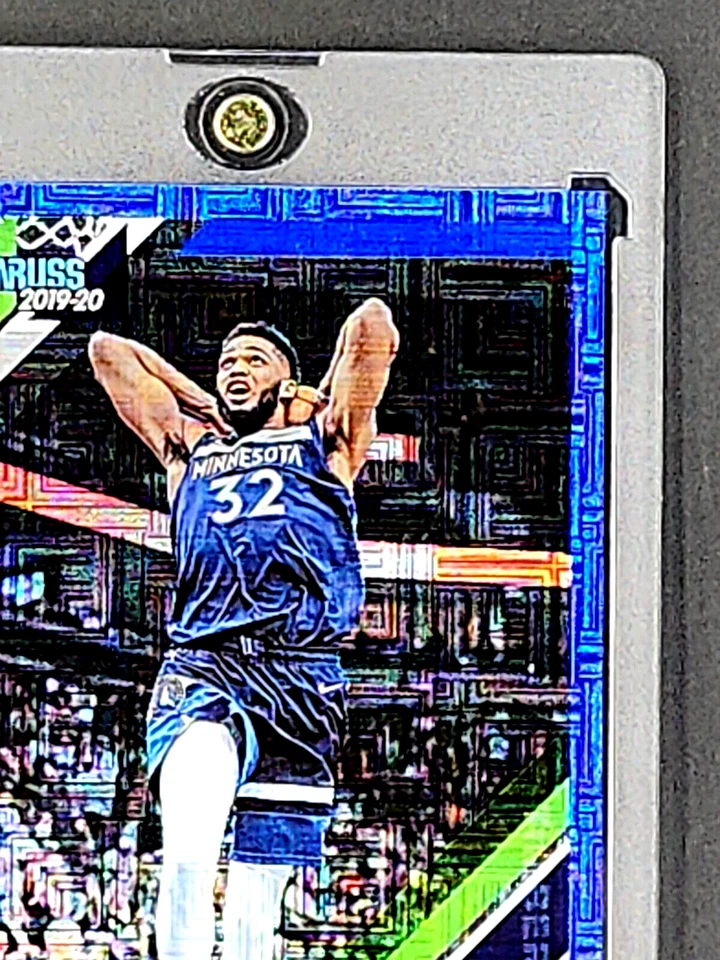 2019 2019-20 Donruss Blue Infinite #123 Karl-Anthony Towns /35 Timberwolves - Image 4 of 4