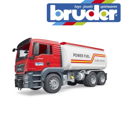bruder camion cisterna