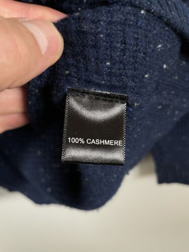 Barneys New York, Mens Small Blue Crew Neck Cashmere Sweater - Picture 4 of 6