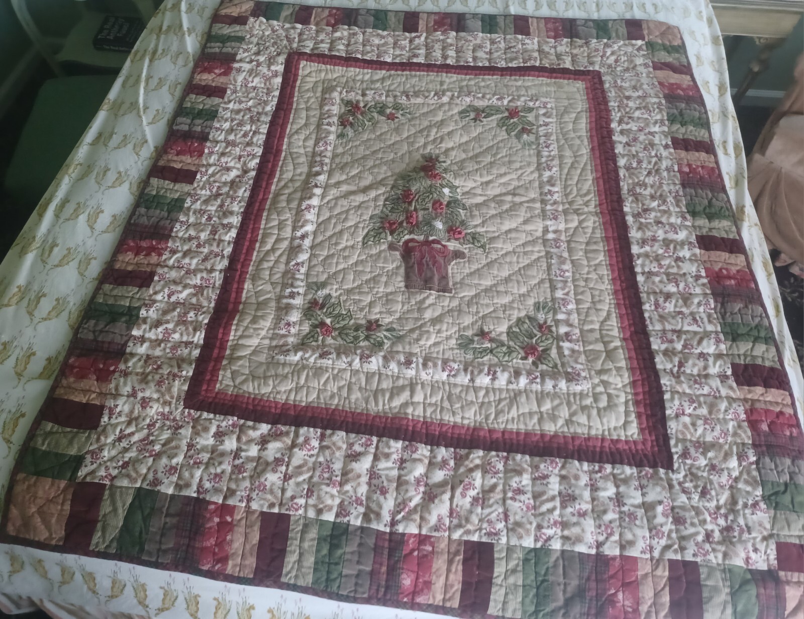 Vintage Cottage Style Christmas Quilt/Throw/Wall Hanging eBay