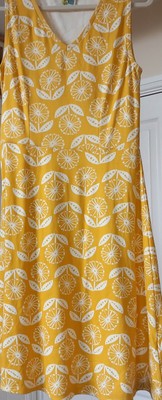 WEIRD FISH Yellow/ White Floral - Jersey Sleeveless Dress NEW no TAGS UK 10   