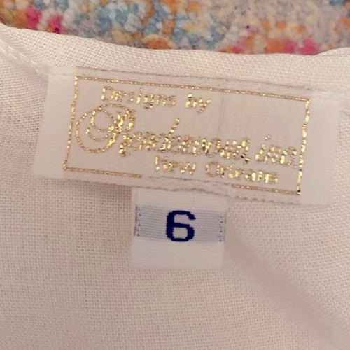 NWOT $110 Vintage Rendezvous Inc. New Orleans Girls Embroidered Pinafore Dress 6 - Picture 3 of 13
