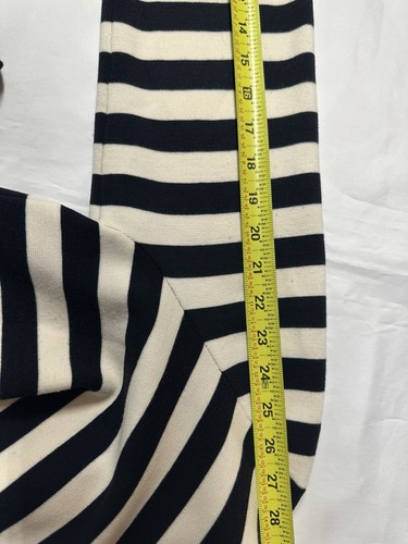 Akris Punto Damen Wolle schwarz weiß gestreift Cardigan Pullover Jacke US 10 - Bild 15 von 17