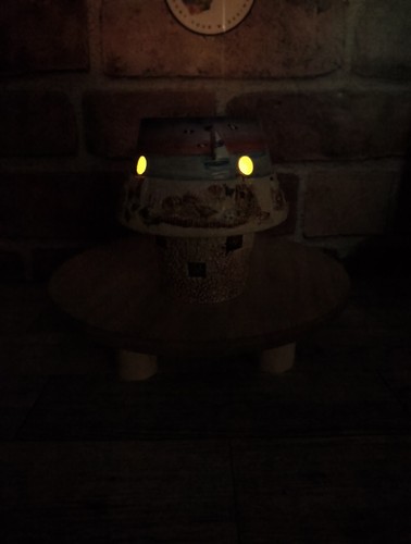 Basketville Retired Beach Scene Votive Tealight Candle Holder Built In Shade - Picture 6 of 9