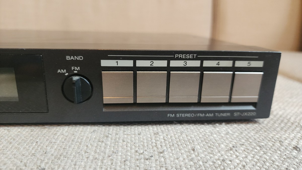 Sony ST-JX220 Quartz Lock Digital Synthesizer AM/FM Tuner Tested