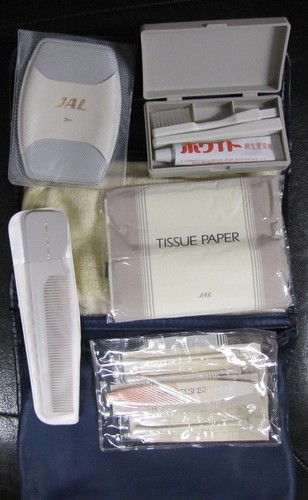 Compagnie aeree: Japan Air Lines servizi kit da viaggio - custodia blu - età? - Foto 4 di 7