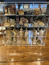 Wade Red Rose Tea Nursery Rhyme Series Complete Set of 24 Figurines