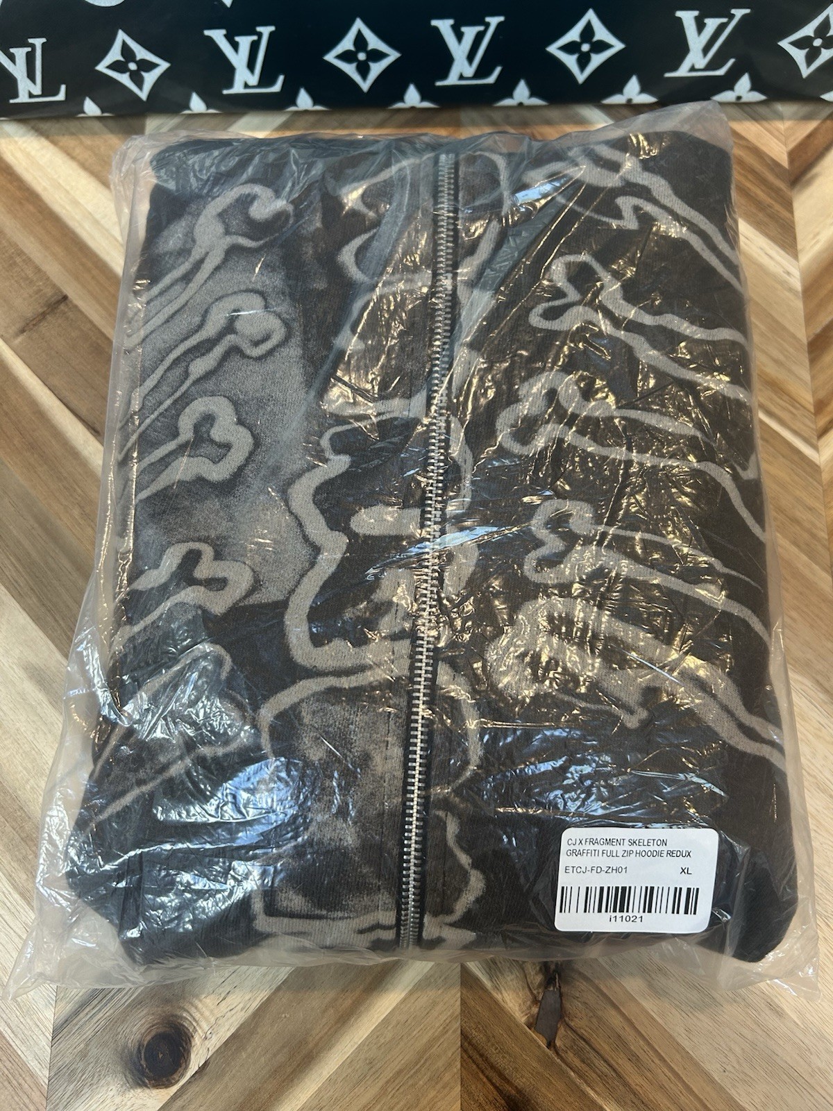 Authentic Travis Scott x Fragment Brown Mocha Skull Skelton Hoodie Men’s XL Rare image 3