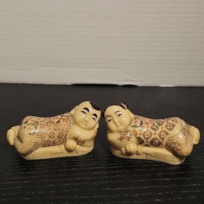Japanese Netsuke Boy And Girl On Pillow. Hand Carved And Painted. Set Of 2. 