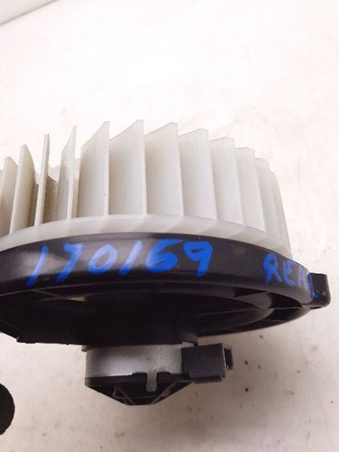 01-04 LEXUS LS430 4.3L V8 AC BLOWER MOTOR - Picture 4 of 12