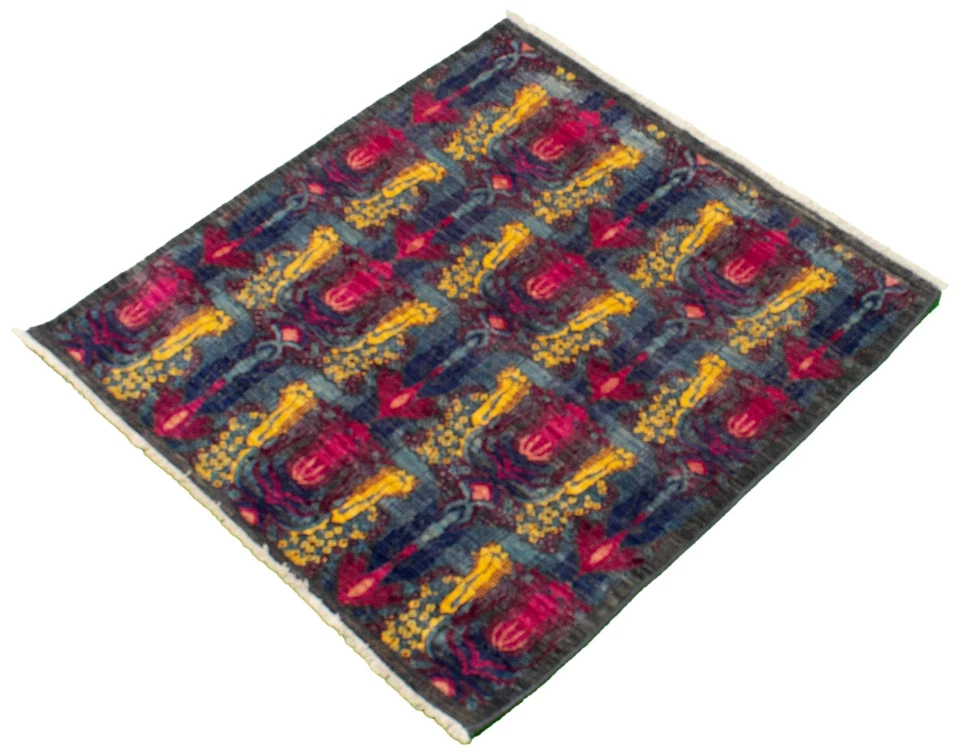 4'0" x 4'2" Hand Knotted Area Rug Traditional Oriental Wool Carpet - Image 4 of 4