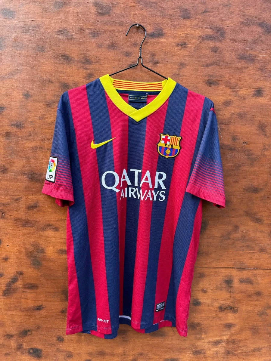 Preços baixos em Nike Fc Barcelona International Club Camisas de