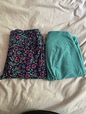 2 Pairs  One Size  Lularoe Leggings