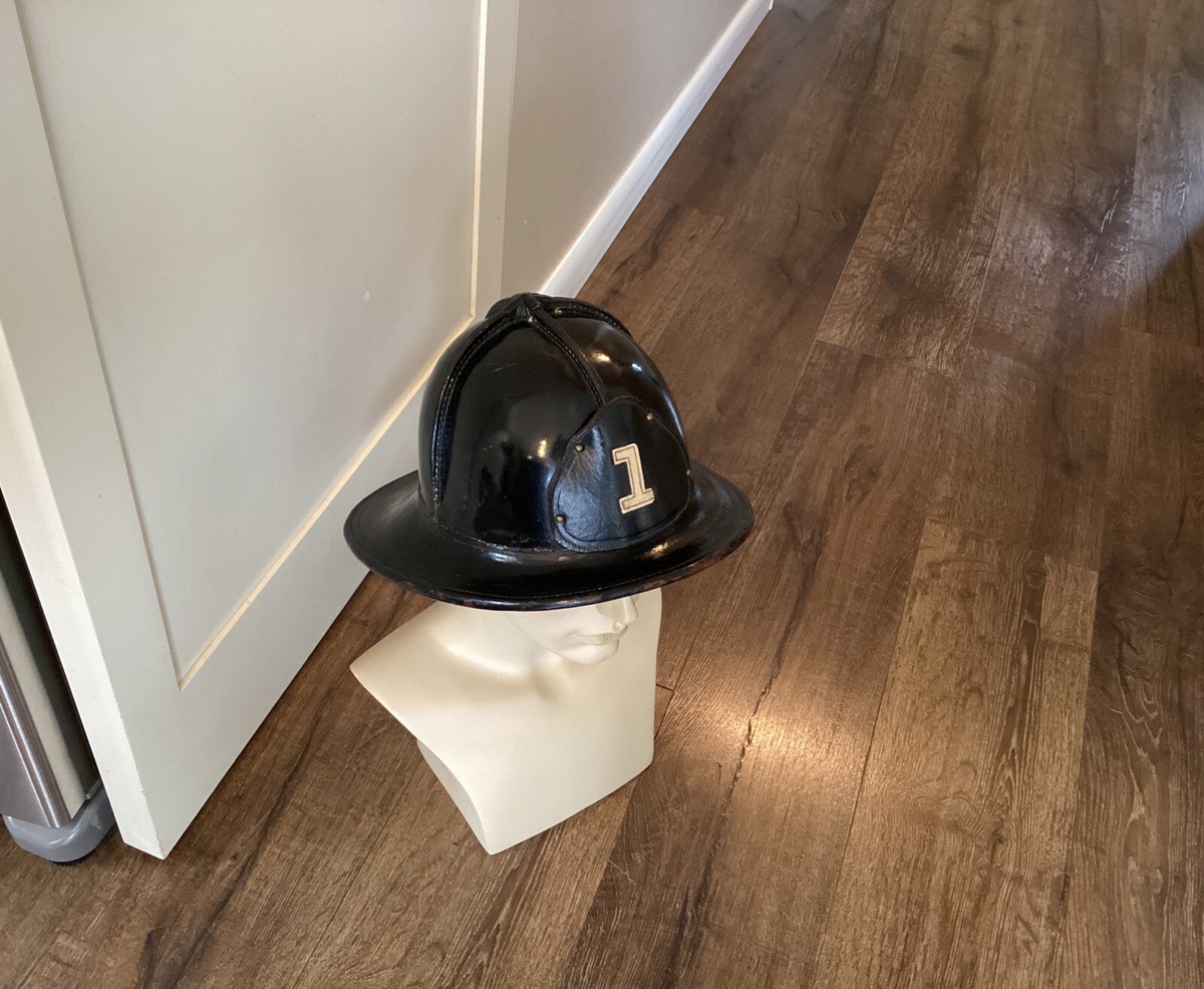 Rare Vintage Cairns & Brother War Baby Leather Fireman Helmet