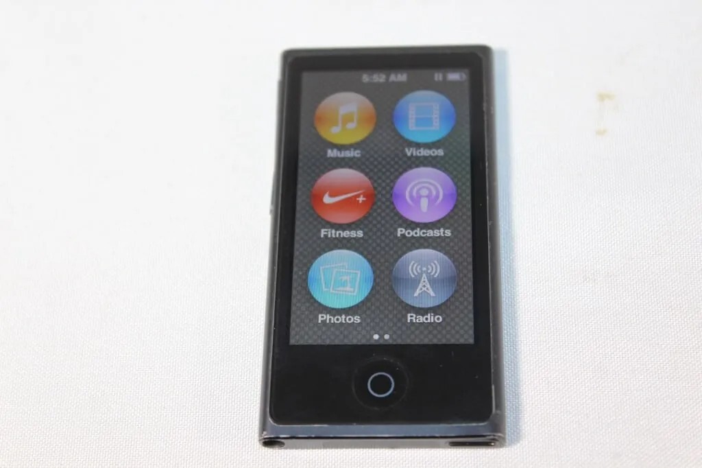 iPod nano（第七世代）Model:A1446 Apple iPod Nano 7th Generation. A1446 Slate Gray 16gb for