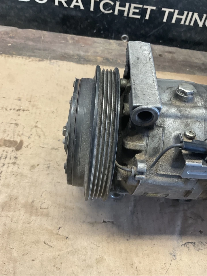 03-07 Infiniti G35 Nissan 350z VQ35DE AC Compressor Assembly 92600-AM800 - Image 3 of 4