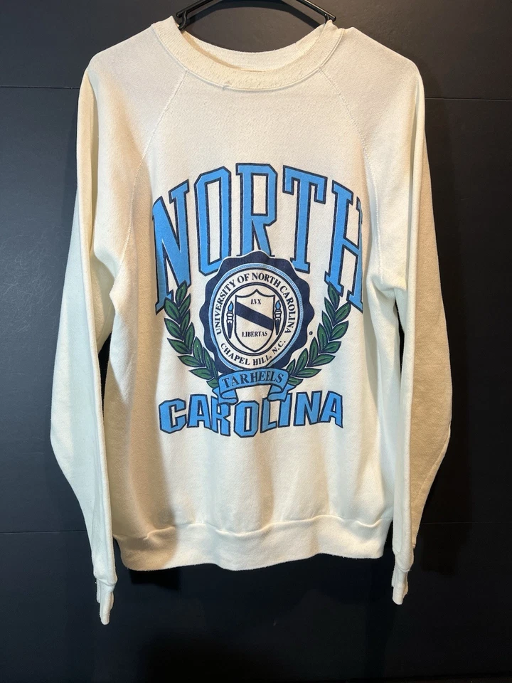 VTG UNC NORTH CAROLINA TARHEELS 1988 TULTEX CREW NECK WHITE SIZE XL 2 GRAPHIC - Image 2 of 4