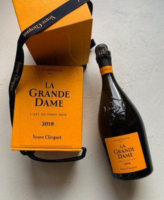 Champagner Veuve Clicquot La Grande Dame  L 'Art du Pinot Noir 2018 Brut G-Box