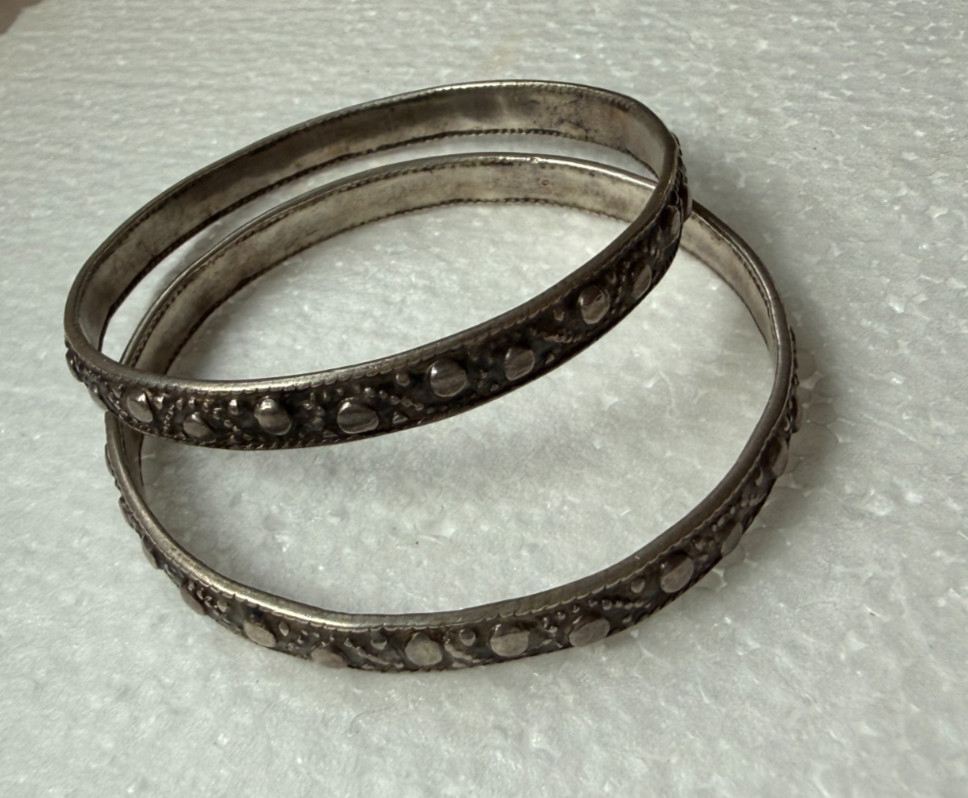 2 Vintage Middle Eastern Bangle Bracelets -  Smal… - image 2