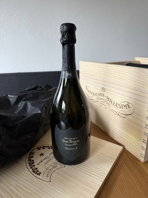 Dom Pérignon P2 2008 Wooden Collectors Box