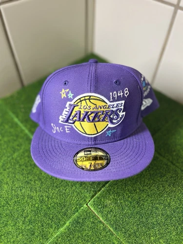 New Era Los Angeles Lakers NBA Scribble 59FIFTY Fitted Hat Purple Sz 7 5/8