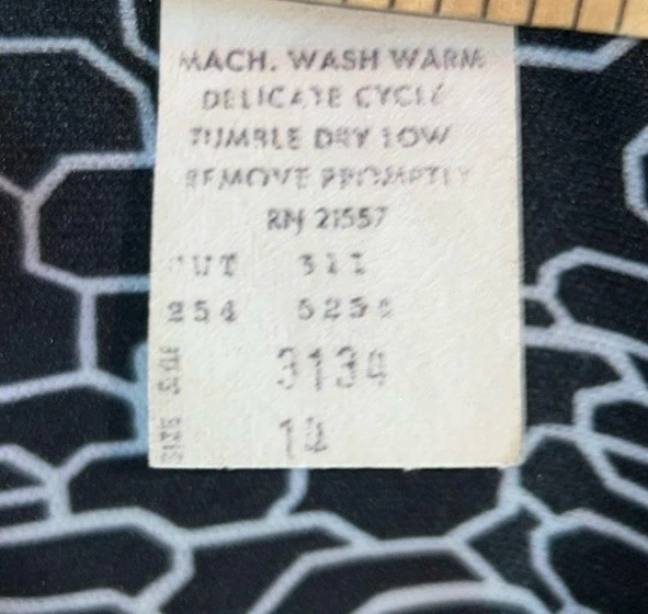 Mono retro vintage años 60-70 Miss Marilyn Of Dallas Bell Bottom negro con cinturón Foto 3 de 4