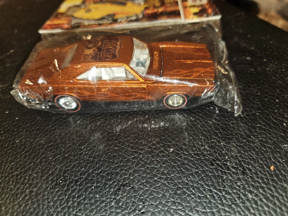 Hot Wheels HW's 1969 Dodge Charger Hotlanta 2009 Convention 1 Of 50 VHTF Rare - Image 3 of 4