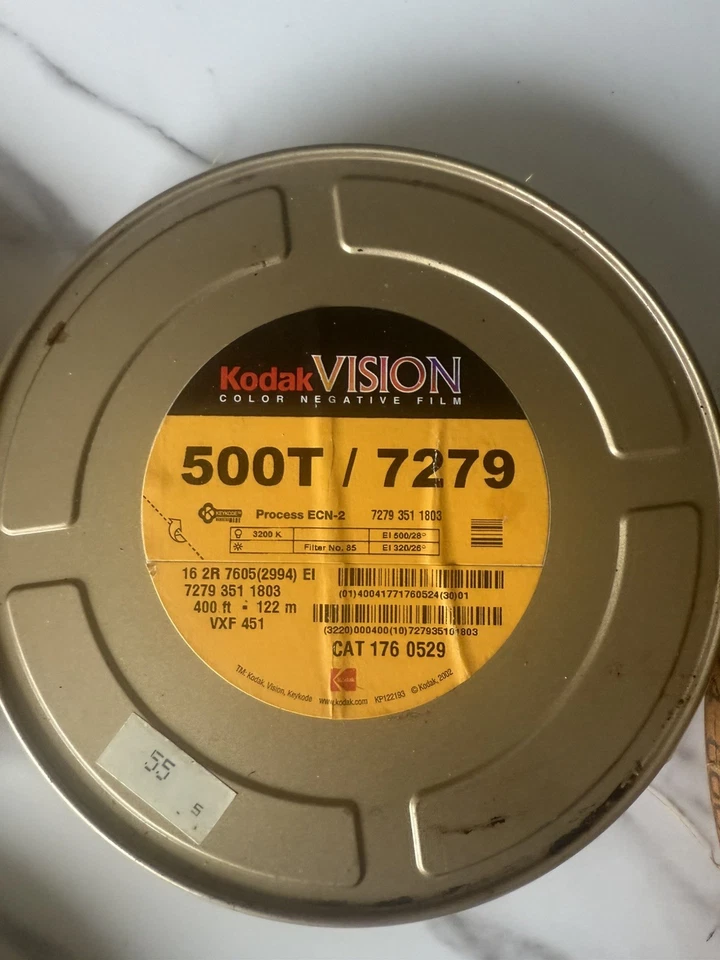 Película Kodak 16 mm 500T/7218 - color negativo 400 pies - 800 pies rollos sellados de fábrica Foto 4 de 4