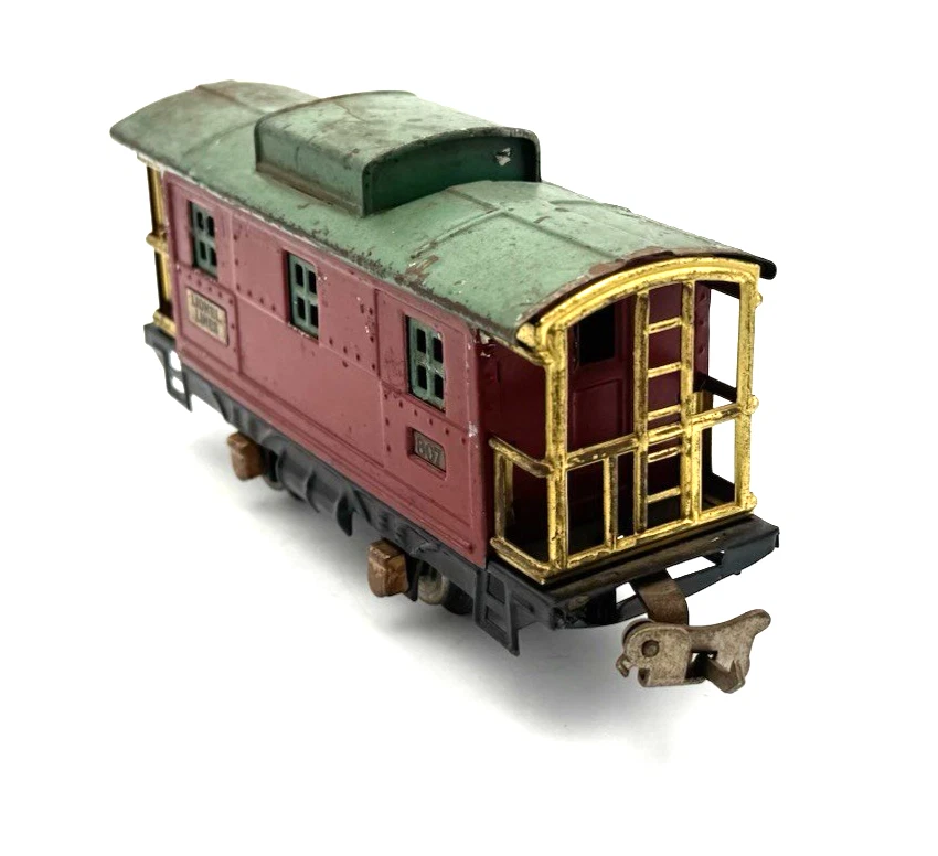 Lionel PreWar 807 Caboose Red w/Green Roof  Lot D - Image 4 of 4