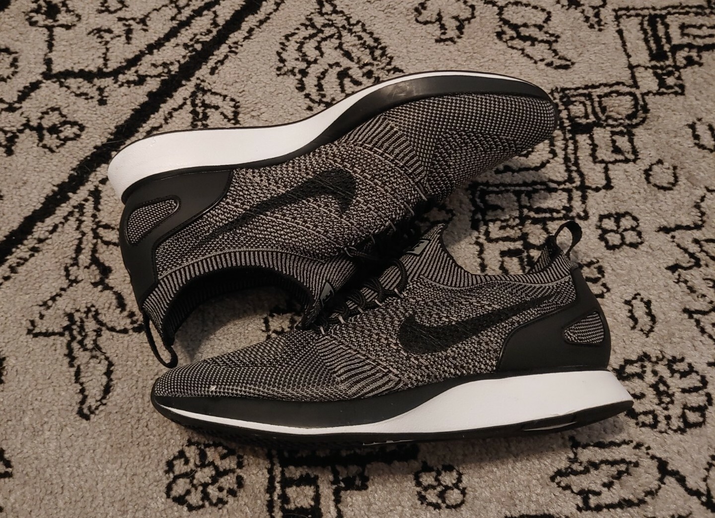 zoom mariah flyknit racer