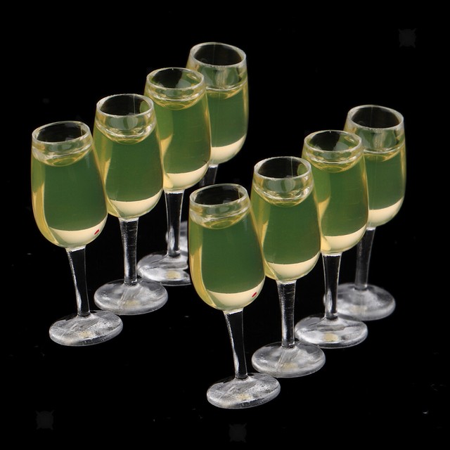 8 Pieces 1/12 Scale Miniature Cup Wine Glasses Dolls House Kitchen Accs